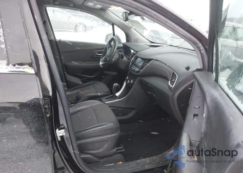 2020 Chevrolet Trax Fwd Lt из США, поврежденный, VIN KL7CJLSB8LB002840